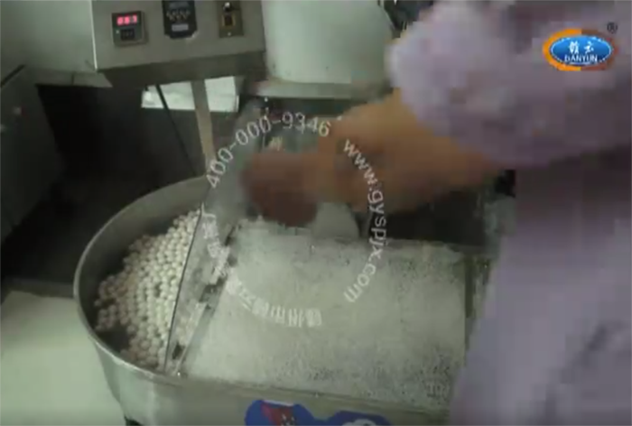 定型后的肉丸效果圖 定型后的肉丸效果圖